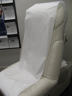 1--Midmark 622 Electric Positional Exam Chair - White Leather