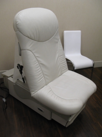 Room C108 Exam Room; Midmark 623-008 Exam Chair